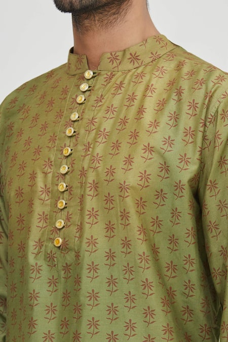Gaurav Katta_Green Cotton Silk Printed Kurta _at_Aza_Fashions