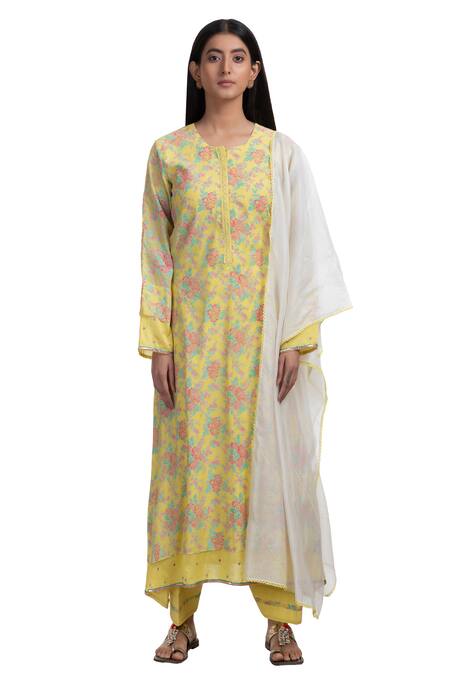 Chhaya Mehrotra Yellow Kurta Handwoven Chanderi Salwar Cotton Round Set Online at Aza Fashions Chhaya Mehrotra_Yellow Kurta Handwoven Chanderi Salwar Cotton Round Set _Online_at_Aza_Fashions