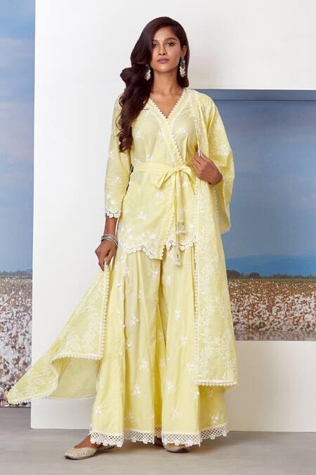 Mulmul Yellow Mulmul Cotton V Neck Embroidered Kurta Set 