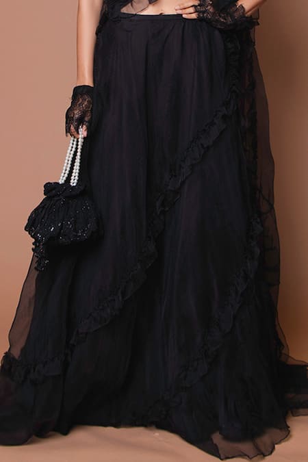 Shehlaa Khan_Black Lace V Neck Organza Draped Lehenga Saree Set _Online_at_Aza_Fashions