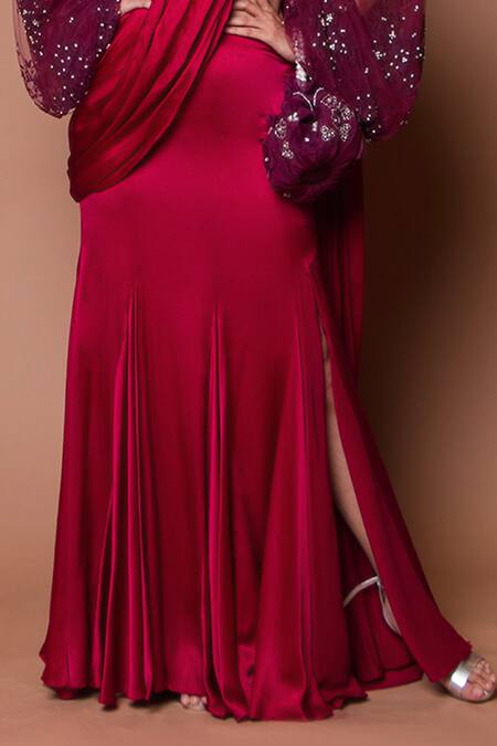 Buy Shehlaa Khan Red Satin V Neck Draped Saree With Blouse Online at Aza Fashions Buy_Shehlaa Khan_Red Satin V Neck Draped Saree With Blouse _Online_at_Aza_Fashions