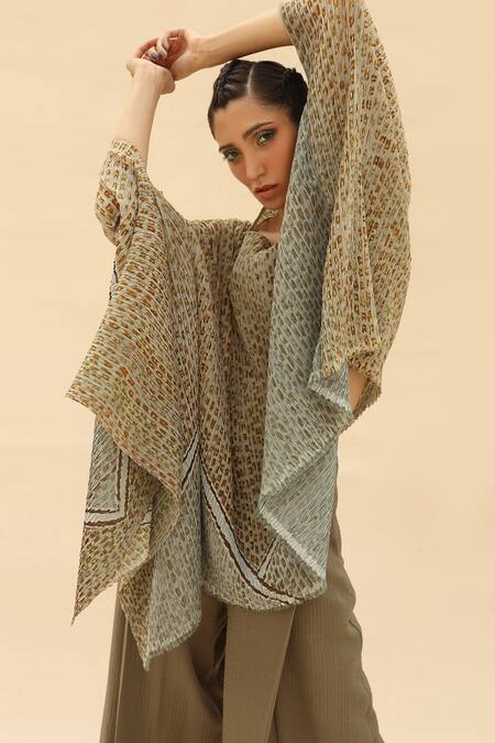 Buy Abhishek Sharma Green Georgette Asymmetric Draped Top And Pant Set Online at Aza Fashions Buy_Abhishek Sharma_Green Georgette Asymmetric Draped Top And Pant Set _Online_at_Aza_Fashions