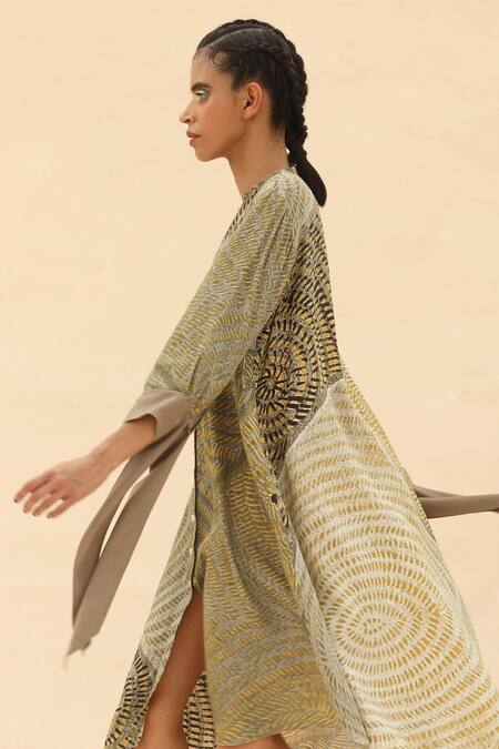 Abhishek Sharma Green Mandarin Collar Tie-dye Print Shirt Dress at Aza Fashions Abhishek Sharma_Green Mandarin Collar Tie-dye Print Shirt Dress _at_Aza_Fashions