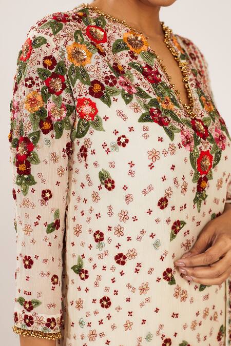 Buy_Nakul Sen_White Chiffon Round Embroidered Kurta Set_Online_at_Aza_Fashions