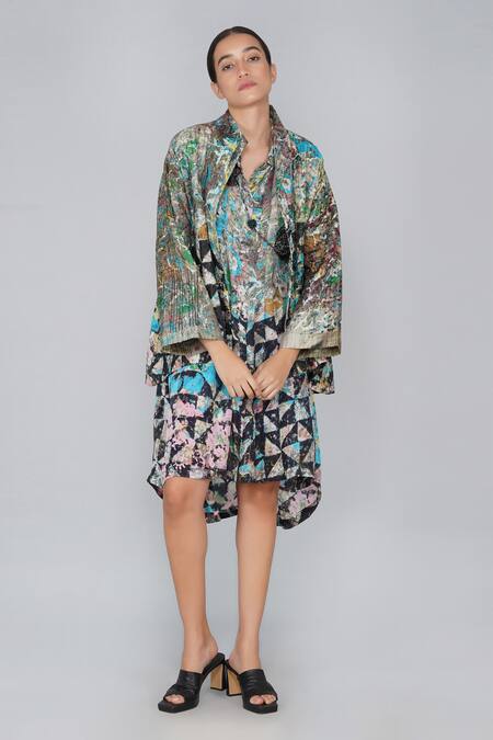 Buy Yavi Multi Color 100% Silk Open Printed Jacket Online at Aza Fashions Buy_Yavi_Multi Color 100% Silk Open Printed Jacket _Online_at_Aza_Fashions