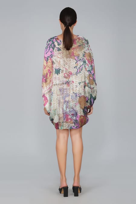 Shop Yavi Multi Color 100% Silk V Neck Printed Tunic at Aza Fashions Shop_Yavi_Multi Color 100% Silk V Neck Printed Tunic _at_Aza_Fashions