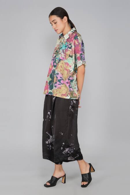 Shop Yavi Multi Color 100% Cotton Shirt Collar Printed Online at Aza Fashions Shop_Yavi_Multi Color 100% Cotton Shirt Collar Printed _Online_at_Aza_Fashions