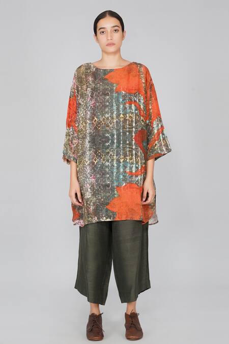 Buy_Yavi_Multi Color 100% Linen Round Printed Tunic  _Online_at_Aza_Fashions