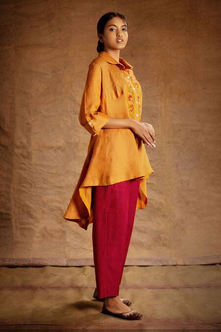 Latha Puttanna Orange Linen Spread Collar Asymmetric Tunic Online at Aza Fashions Latha Puttanna_Orange Linen Spread Collar Asymmetric Tunic _Online_at_Aza_Fashions