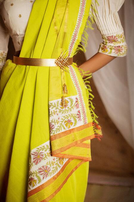 Latha Puttanna_Green Mangalagiri Cotton, Pure Silk Scoop Neck Saree With Blouse_at_Aza_Fashions