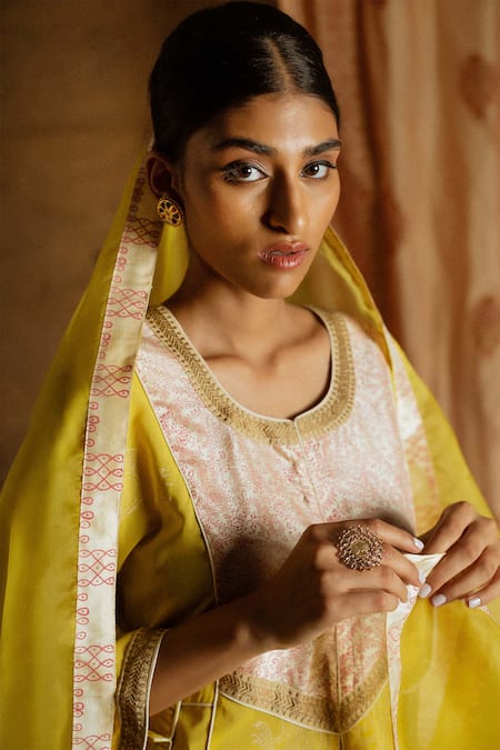 Buy Latha Puttanna Yellow Chanderi Embroidery Round Hand Block Print Anarkali Set Online at Aza Fashions Buy_Latha Puttanna_Yellow Chanderi Embroidery Round Hand Block Print Anarkali Set _Online_at_Aza_Fashions