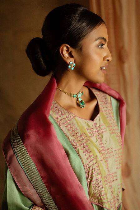 Shop_Latha Puttanna_Green Chanderi Embroidery V Neck Anarkali Set _Online_at_Aza_Fashions