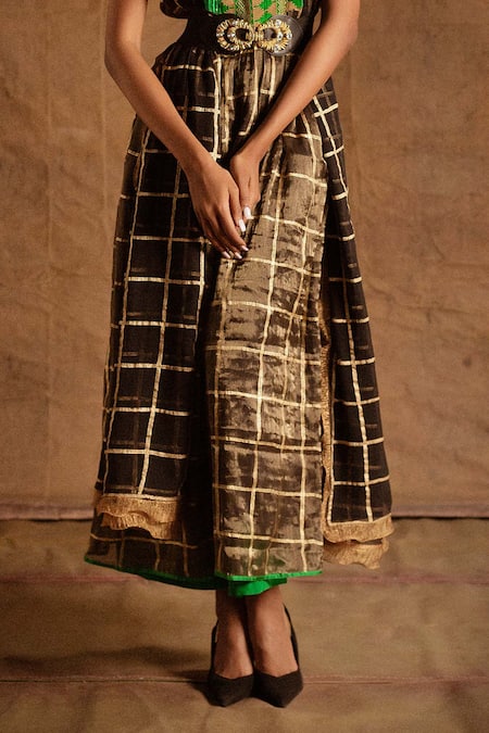 Latha Puttanna_Black Banarasi Tissue Embroidery Stand Collar Kurta With Dupatta  _at_Aza_Fashions