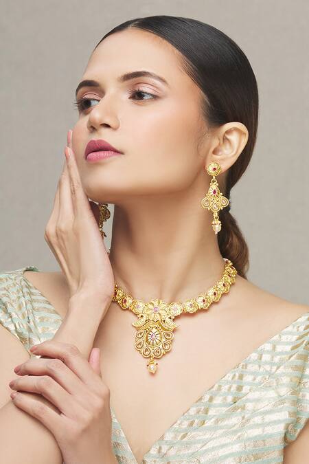 Nayaab By Aleezeh_Gold Plated Stone Pendant Necklace Set_Online_at_Aza_Fashions
