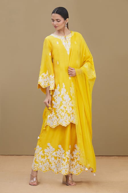 Surabhi Arya Yellow Kurta And Palazzo Chanderi Dupatta Chiffon Embroidery Round Set 