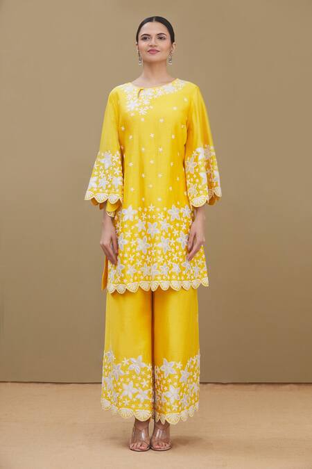 Buy_Surabhi Arya_Yellow Round Chanderi Embroidered Kurta Set_Online_at_Aza_Fashions