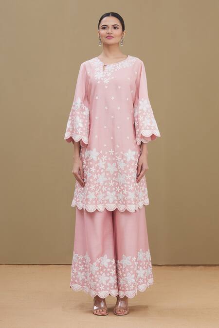 Surabhi Arya_Pink Round Chanderi Embroidered Kurta Set_Online_at_Aza_Fashions