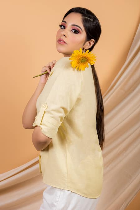 Priya Chaudhary Yellow Cotton Linen Shirt Collar Online at Aza Fashions Priya Chaudhary_Yellow Cotton Linen Shirt Collar _Online_at_Aza_Fashions