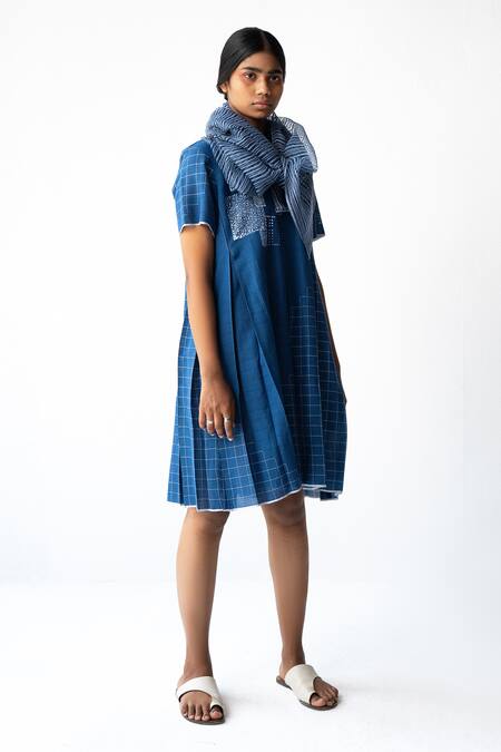 Urvashi Kaur_Blue Handloom Cotton Round Neck Block Print And Checks Box Pleat Dress _Online_at_Aza_Fashions