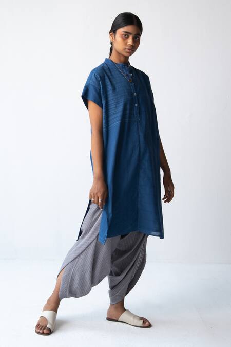 Urvashi Kaur_Blue Cotton Embroidery Mandarin Collar Stitch Detail Tunic _Online_at_Aza_Fashions