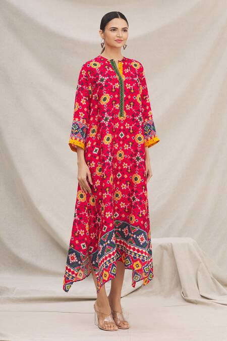 Meghna Panchmatia Red Silk Blend Round Printed Dress Online at Aza Fashions Meghna Panchmatia_Red Silk Blend Round Printed Dress _Online_at_Aza_Fashions
