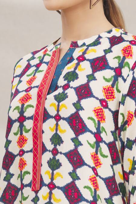 Meghna Panchmatia White Silk Blend Round Printed Dress at Aza Fashions Meghna Panchmatia_White Silk Blend Round Printed Dress _at_Aza_Fashions