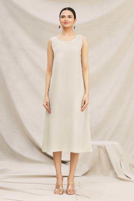 Shop Meghna Panchmatia Black Chanderi Silk Round Printed Midi Dress Online at Aza Fashions Shop_Meghna Panchmatia_Black Chanderi Silk Round Printed Midi Dress _Online_at_Aza_Fashions