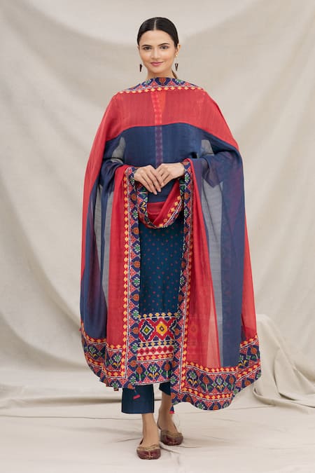 Shop Meghna Panchmatia Red Chanderi Silk Dupatta at Aza Fashions Shop_Meghna Panchmatia_Red Chanderi Silk Dupatta _at_Aza_Fashions