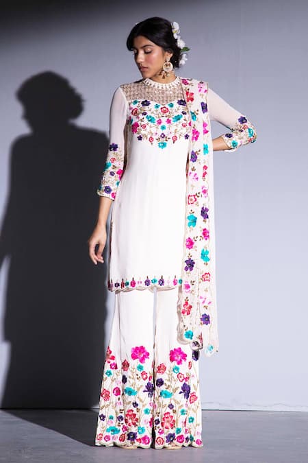 Rachit Khanna Beige Georgette Embroidery Round Kurta Set
