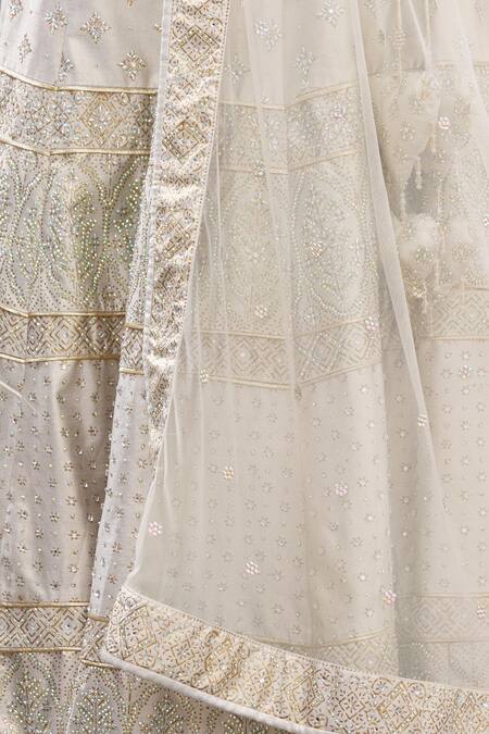 Vandana Sethi_White Dupion Raw Silk V Neck Embroidered Lehenga Set_at_Aza_Fashions