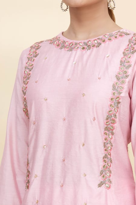 Samyukta Singhania_Pink Chanderi, Organza Embroidery Round Neck Embellished Kurta Set_at_Aza_Fashions