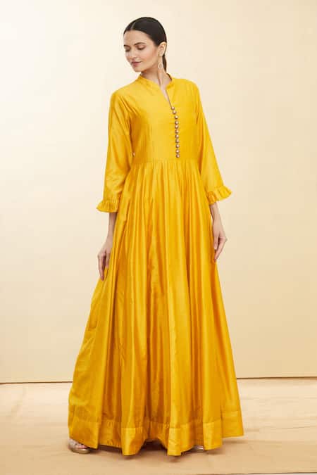 Buy_Samyukta Singhania_Yellow Chanderi Embroidery Mandarin Collar Mustard Anarkali Set _Online_at_Aza_Fashions