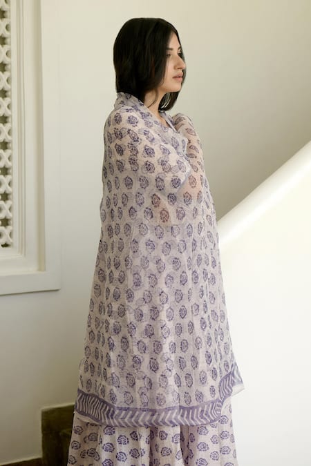 Shop Taro Pink Anarkali Handwoven Chanderi Silk, Dupatta Chiffon, Pant Mulmul Round Set Online at Aza Fashions Shop_Taro_Pink Anarkali Handwoven Chanderi Silk, Dupatta Chiffon, Pant Mulmul Round Set _Online_at_Aza_Fashions