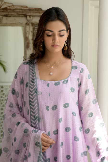 Taro Purple Anarkali Handwoven Cotton Silk, Dupatta Chiffon, Pant Mulmul Scoop Set at Aza Fashions Taro_Purple Anarkali Handwoven Cotton Silk, Dupatta Chiffon, Pant Mulmul Scoop Set _at_Aza_Fashions