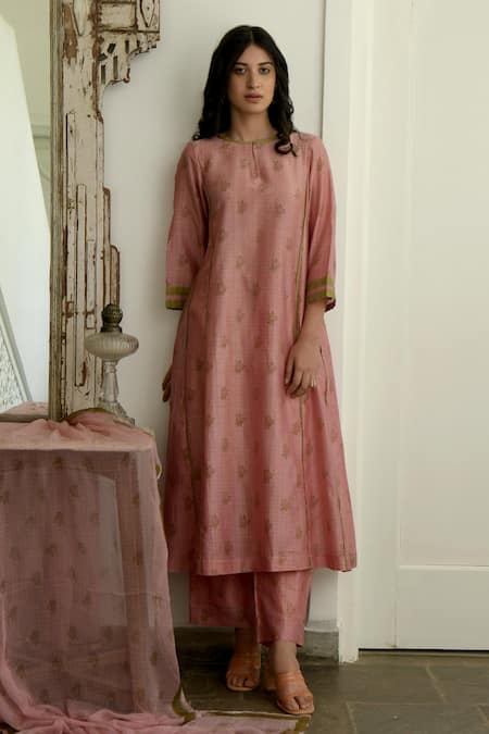 Taro Chanderi Silk Kurta Set  