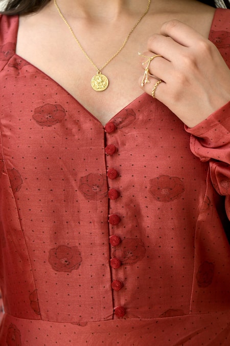 Taro Red Anarkali And Pant Handwoven Chanderi Silk, Dupatta Chiffon Sweetheart Set at Aza Fashions Taro_Red Anarkali And Pant Handwoven Chanderi Silk, Dupatta Chiffon Sweetheart Set _at_Aza_Fashions