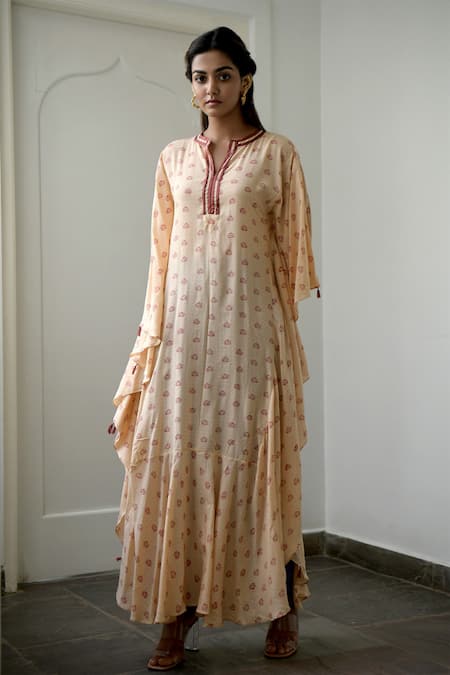 Buy_Taro_Peach Modal Silk Embroidery Notched Floral Print Kaftan Tunic _Online_at_Aza_Fashions