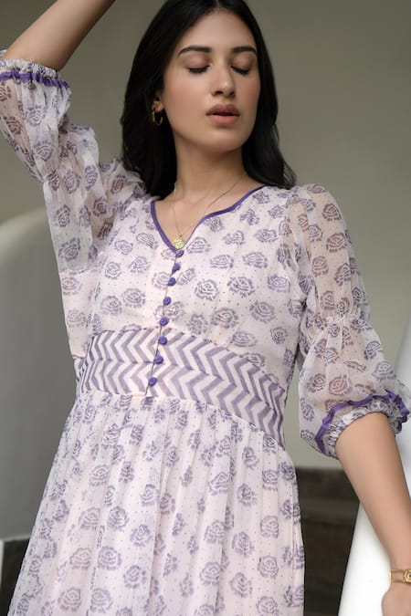 Buy Taro Pink Chiffon V Neck Floral Print Dress Online at Aza Fashions Buy_Taro_Pink Chiffon V Neck Floral Print Dress _Online_at_Aza_Fashions