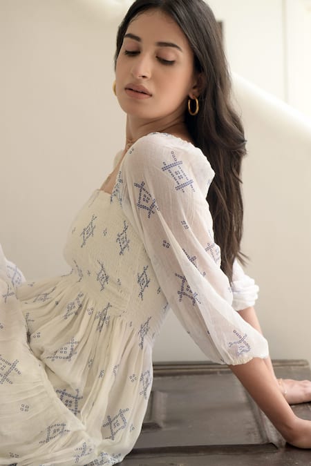 Buy Taro White Handwoven Cotton Square Neck Dress Online at Aza Fashions Buy_Taro_White Handwoven Cotton Square Neck Dress _Online_at_Aza_Fashions