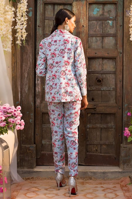 Shop Chhavvi Aggarwal Blue Crepe Blazer Lapel Collar Bustier Sweetheart Printed Jacket And Pant Set at Aza Fashions Shop_Chhavvi Aggarwal_Blue Crepe Blazer Lapel Collar Bustier Sweetheart Printed Jacket And Pant Set _at_Aza_Fashions