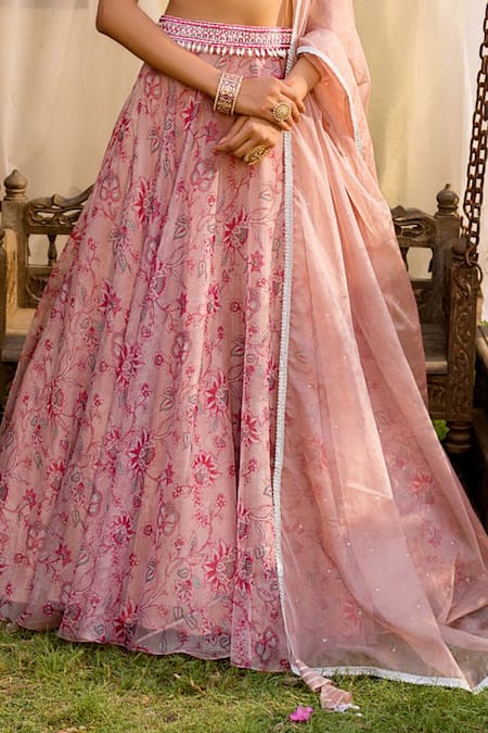 Chhavvi Aggarwal_Pink Organza Round Printed Bridal Lehenga Set_at_Aza_Fashions