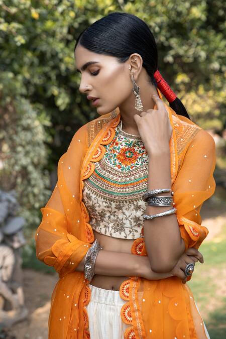 Neeta Bhargava White Organza, Banarasi Woven, Silk Chanderi Embroidered Bridal Lehenga Set at Aza Fashions Neeta Bhargava_White Organza, Banarasi Woven, Silk Chanderi Embroidered Bridal Lehenga Set _at_Aza_Fashions