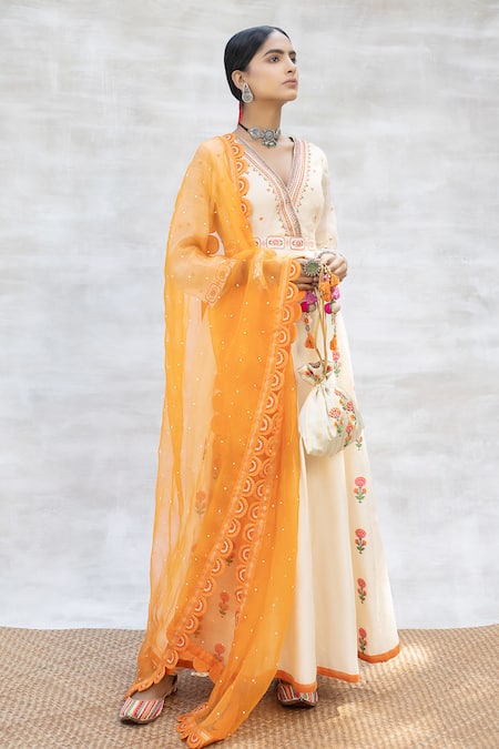 Neeta Bhargava Beige Organza, Tissue, Banarasi Woven V Neck Embroidered Anarkali Set Online at Aza Fashions Neeta Bhargava_Beige Organza, Tissue, Banarasi Woven V Neck Embroidered Anarkali Set _Online_at_Aza_Fashions