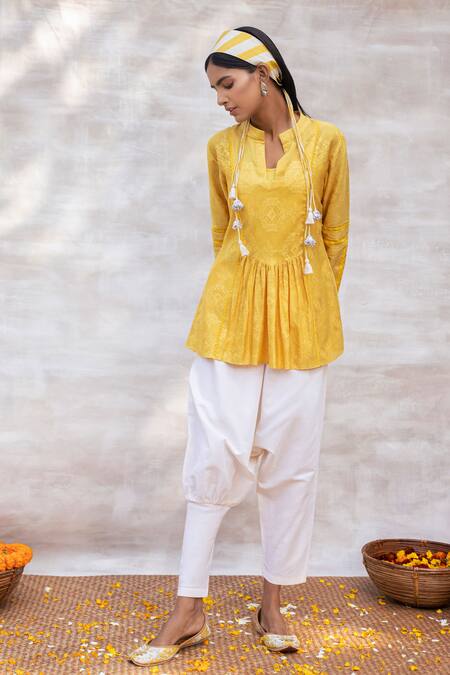 Neeta Bhargava Yellow Chanderi Silk, Handloom Mandarin Collar Embroidered Top And Pant Set Online at Aza Fashions Neeta Bhargava_Yellow Chanderi Silk, Handloom Mandarin Collar Embroidered Top And Pant Set _Online_at_Aza_Fashions