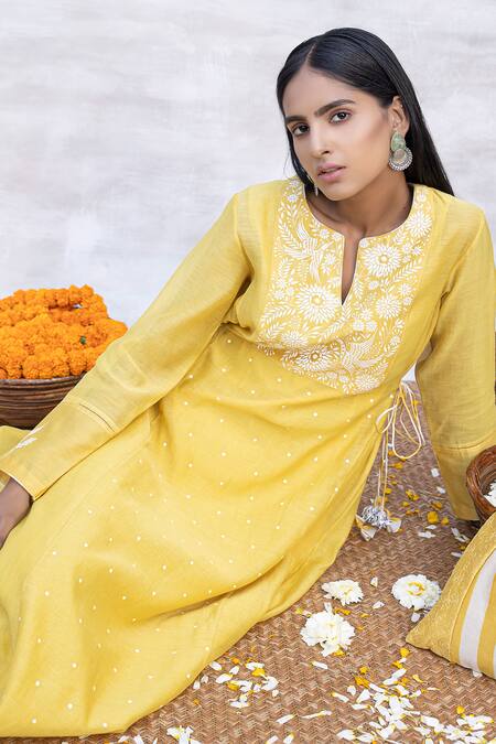 Neeta Bhargava Yellow Chanderi Silk Round Kurta And Palazzo Set Online at Aza Fashions Neeta Bhargava_Yellow Chanderi Silk Round Kurta And Palazzo Set _Online_at_Aza_Fashions