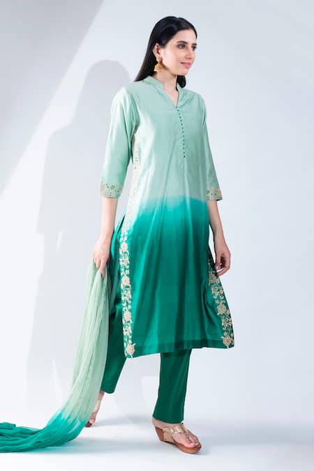 Asha Gautam_Green Chiffon, Cotton Lycra, Chanderi Silk Mandarin Collar Ombre Kurta Set _Online_at_Aza_Fashions
