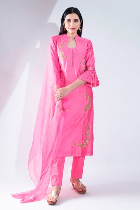 Asha Gautam Pink Chanderi Silk Embroidery Mandarin Collar Kurta Set  