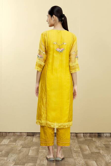 Shop_Desert Shine By Sulochana Jangir_Yellow Handloom Tissue V Neck Kurta Set _at_Aza_Fashions