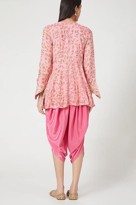 Yuvraani Jaipur Embroidered Kurta Set 