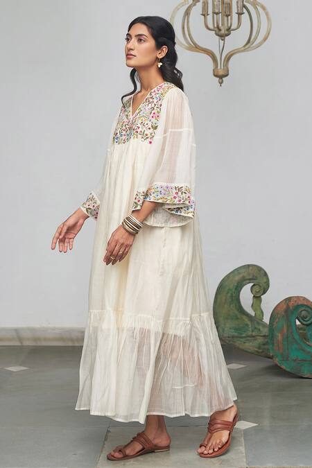 Begum_White Dress Chanderi Lining Cotton Round Tiered_Online_at_Aza_Fashions